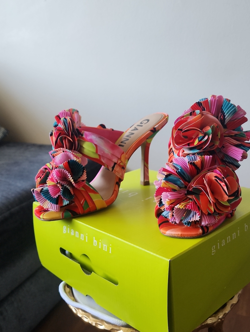 Gianni Bini Pink Multi Floral Embellished Slide Heels - Picture 4 of 9